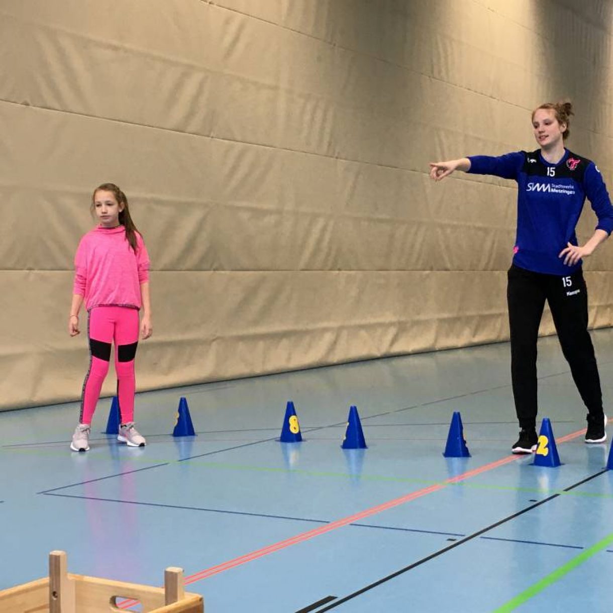 Tussies Metzingen zu Besuch in der Neugreuthschule Metzingen